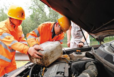 永嘉剑阁道路救援